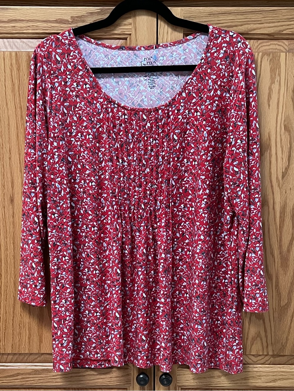 Croft & Barrow Red Patterned Scoop Neck Tunic, GUC, Size XL